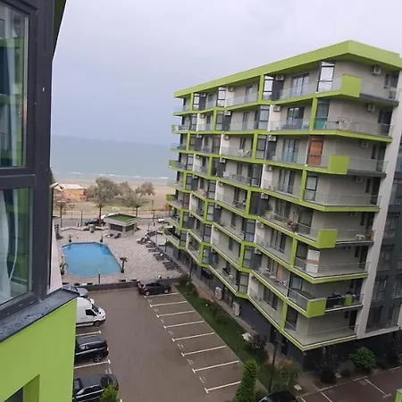아파트 Alezzi Seaview Năvodari